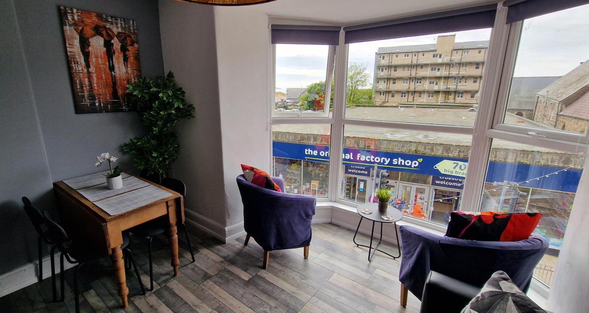The Penthouse Ny Loft Apartment Barmouth Esterno foto
